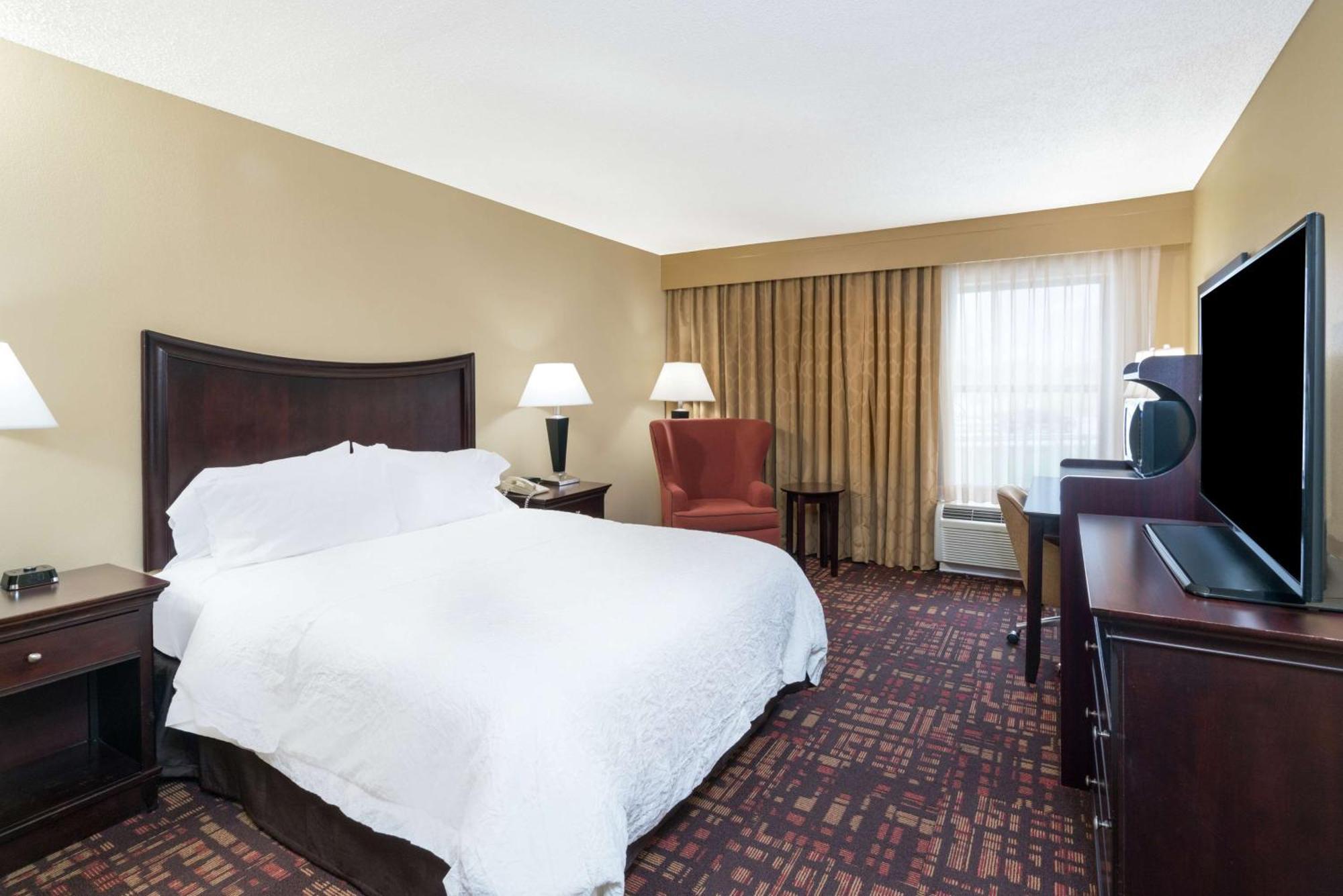 Hampton Inn Corydon Екстериор снимка
